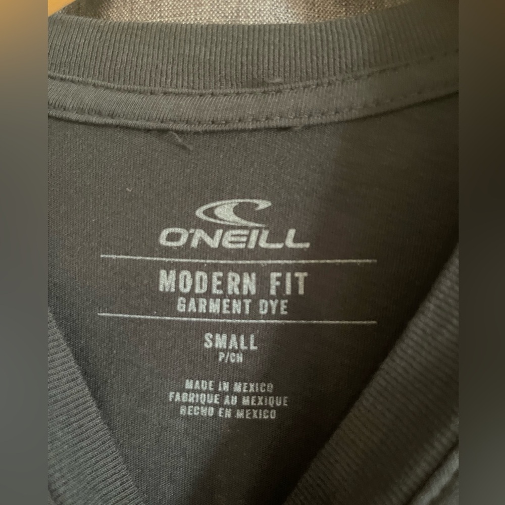 O’Neill modern fit garment dye shirt - Picture 3 of 3